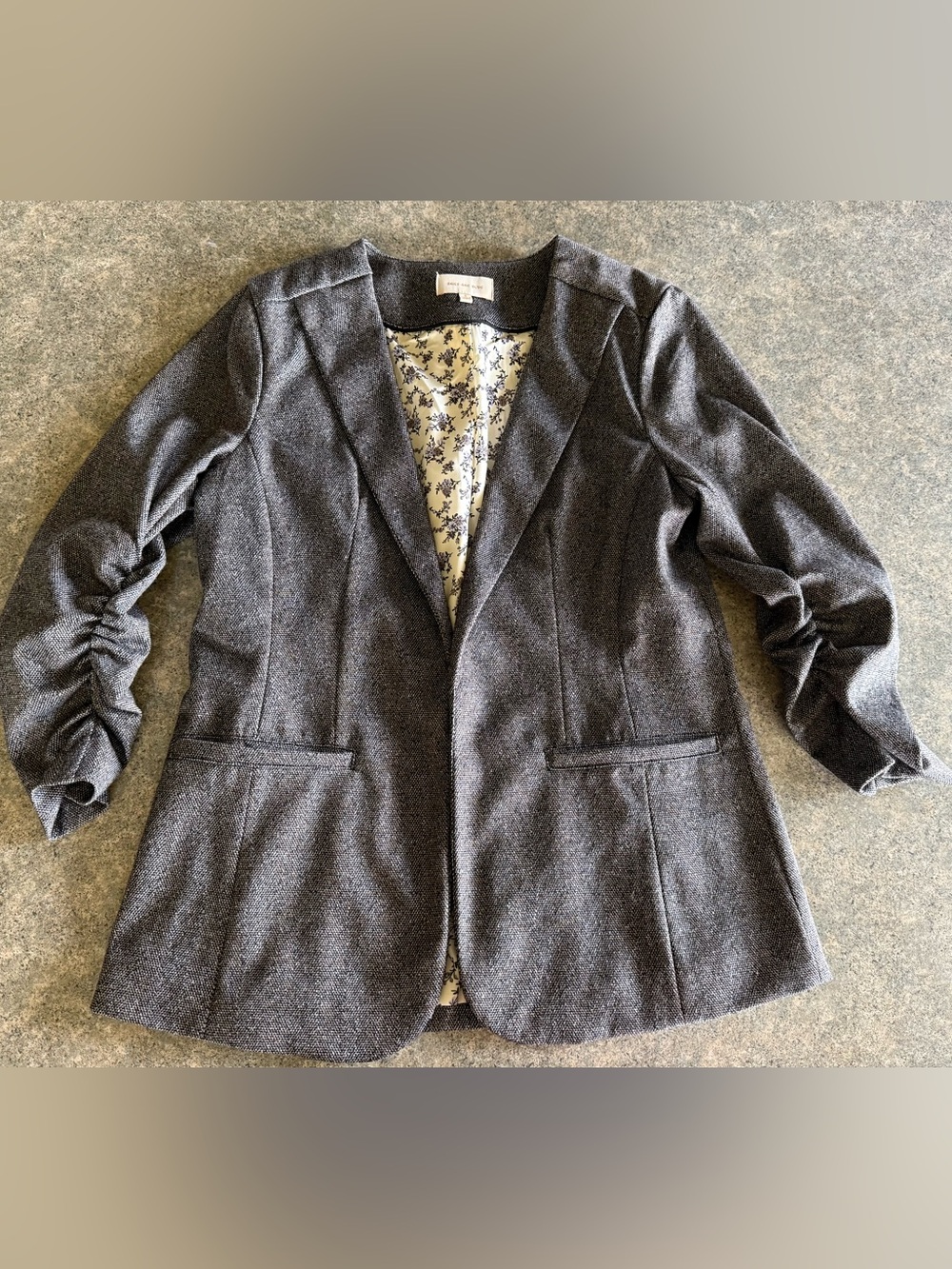 Skies Are Blue Charcoal Gray Heathered Blazer